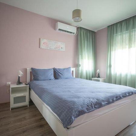 Verona Apartment Sandanski Esterno foto