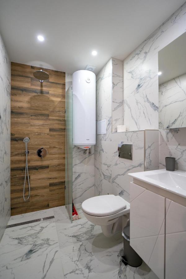 Verona Apartment Sandanski Esterno foto