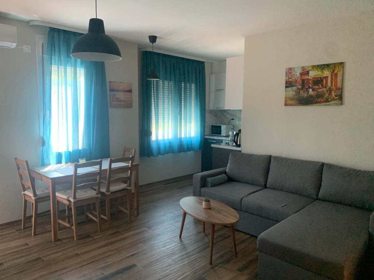 Verona Apartment Sandanski Esterno foto
